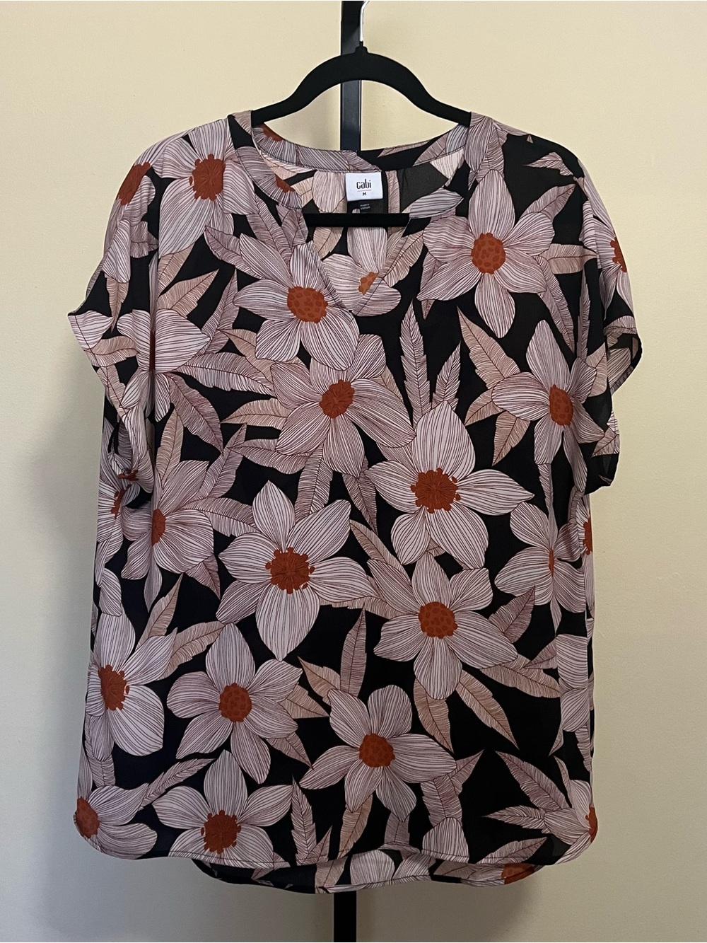 Cabi Floral Print Short Sleeve Top Blouse - Black with Blush & Rust